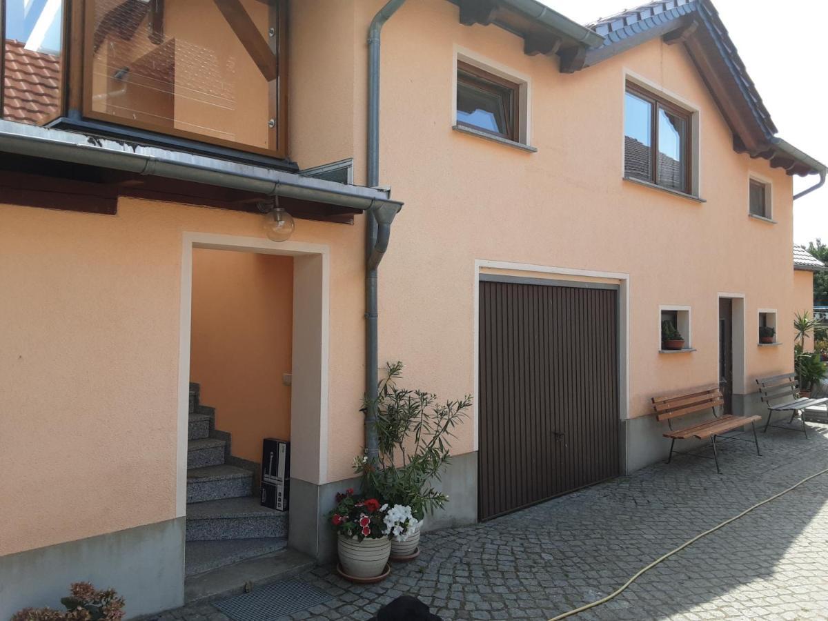 Ferienwohnung Auf Den Bauernhof Tauscha Exterior photo